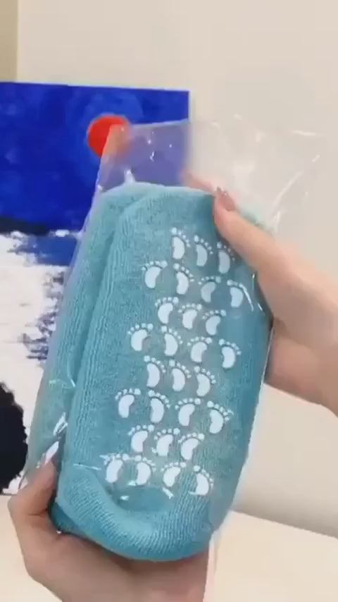 Reusable Silicone Spa Gel Socks For Dry Feet And Cracked Heel Treatment – Moisturizing Hydrating Softening And Skin Smoothing Overnight Foot Care